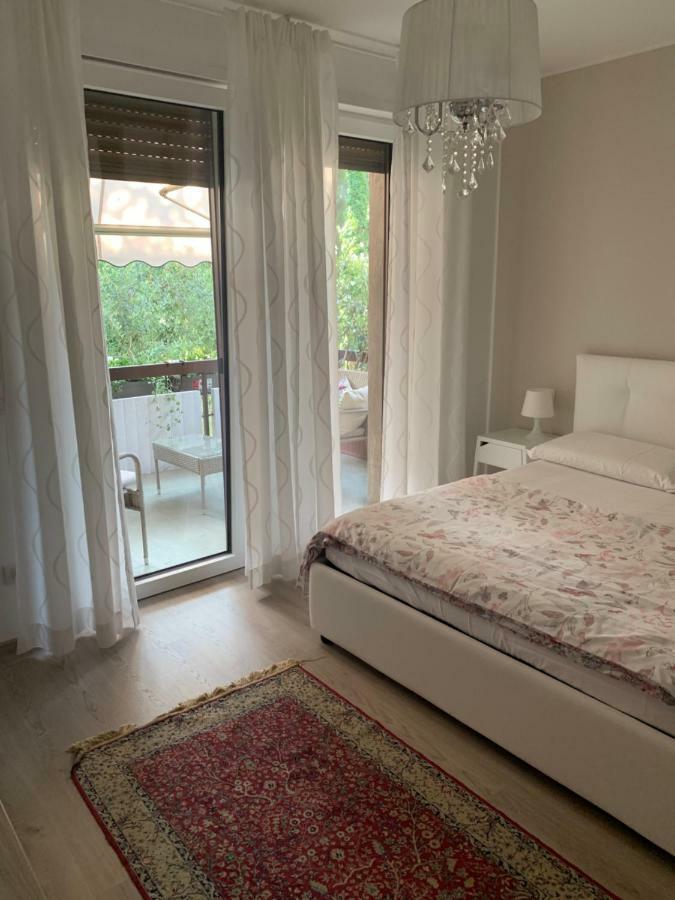 ריבה דל גארדה Villa Dei Tigli מראה חיצוני תמונה